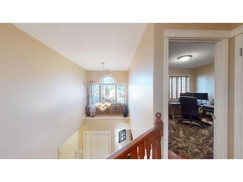 201 Pickles Crescent, Fort Mcmurray, AB - Indoor Photo Showing Other Room