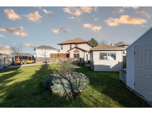 201 Pickles Crescent, Fort Mcmurray, AB - Outdoor