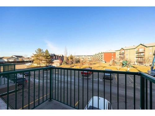 5101-200 Lougheed Drive, Fort Mcmurray, AB - Outdoor With Balcony