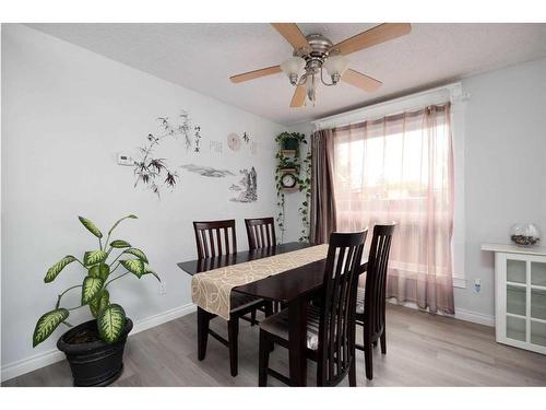 185 Ross Haven Drive, Fort Mcmurray, AB - Indoor Photo Showing Dining Room