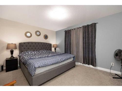 175 Loutit Road, Fort Mcmurray, AB - Indoor Photo Showing Bedroom