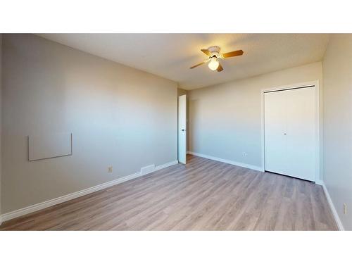 195 Eymundson Road, Fort Mcmurray, AB - Indoor Photo Showing Other Room