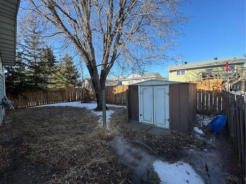 195 Eymundson Road, Fort Mcmurray, AB - Outdoor