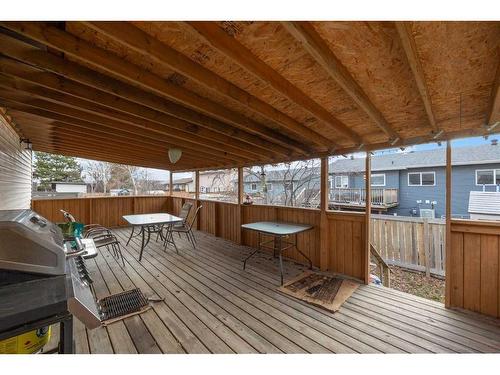 281 Beaton Place, Fort Mcmurray, AB - Outdoor With Deck Patio Veranda With Exterior