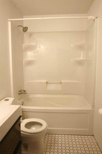 148 Rock Bay, Fort Mcmurray, AB - Indoor Photo Showing Bathroom