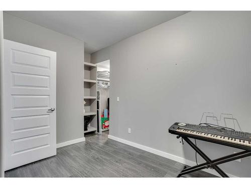 423 Killdeer Way, Fort Mcmurray, AB - Indoor Photo Showing Other Room