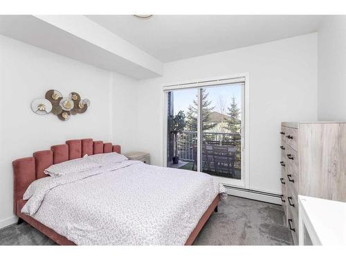 209-290 Plamondon Drive, Fort Mcmurray, AB - Indoor Photo Showing Bedroom