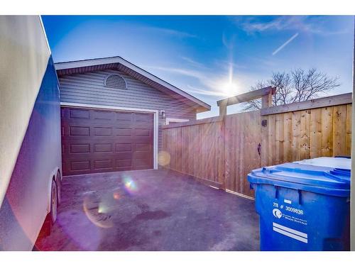 105 Silvertip Place, Fort Mcmurray, AB - Outdoor