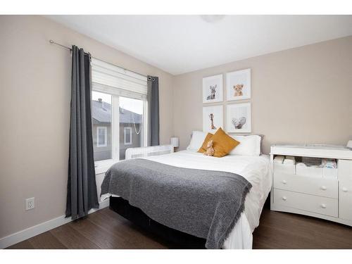 10-141 Fontaine Crescent, Fort Mcmurray, AB - Indoor Photo Showing Bedroom