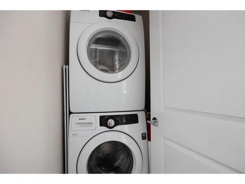 10-141 Fontaine Crescent, Fort Mcmurray, AB - Indoor Photo Showing Laundry Room