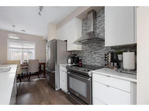 10-141 Fontaine Crescent, Fort Mcmurray, AB - Indoor Photo Showing Kitchen With Upgraded Kitchen