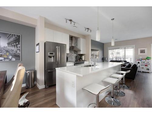 10-141 Fontaine Crescent, Fort Mcmurray, AB - Indoor Photo Showing Kitchen With Upgraded Kitchen