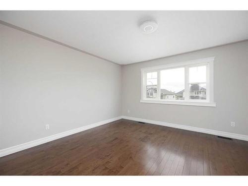 231 Merganser Crescent, Fort Mcmurray, AB - Indoor Photo Showing Other Room