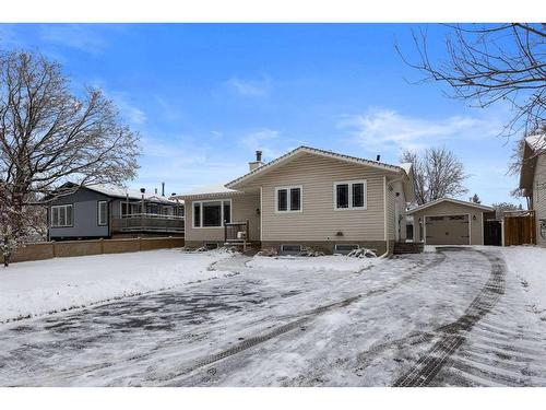 235 Cornwall Drive, Fort Mcmurray, AB - Outdoor