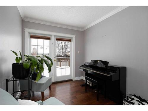 235 Cornwall Drive, Fort Mcmurray, AB - Indoor Photo Showing Other Room