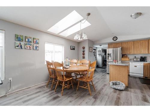 224 Cree Road, Fort Mcmurray, AB - Indoor Photo Showing Dining Room