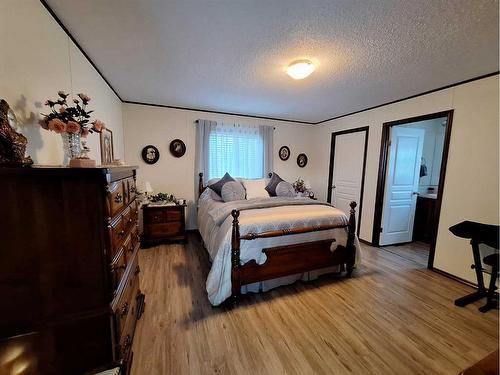 529-13221 Twp Rd 680, Rural Lac La Biche County, AB - Indoor Photo Showing Bedroom