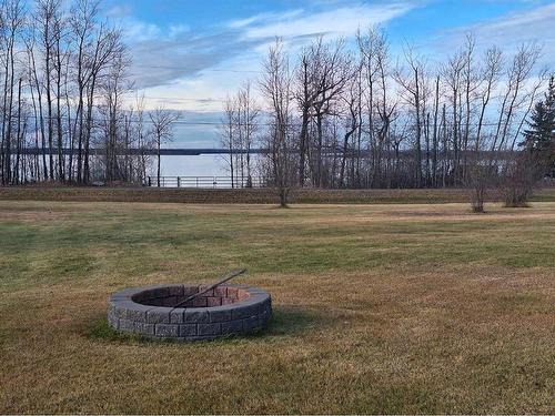 529-13221 Twp Rd 680, Rural Lac La Biche County, AB - Indoor Photo Showing Living Room