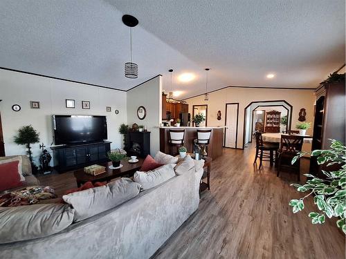 529-13221 Twp Rd 680, Rural Lac La Biche County, AB - Indoor Photo Showing Kitchen With Double Sink