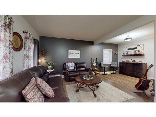 128 Saline Creek Way, Fort Mcmurray, AB - Indoor