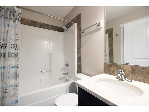 157 Shalestone Way, Fort Mcmurray, AB - Indoor Photo Showing Bathroom