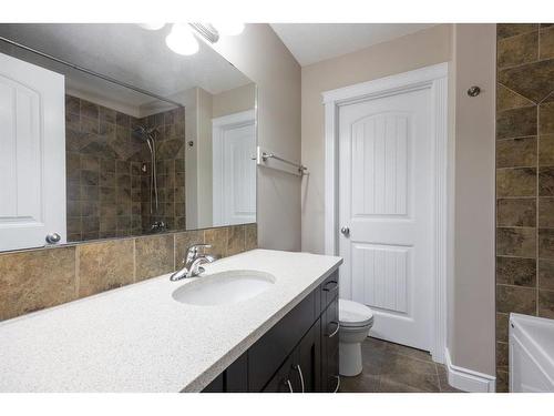 157 Shalestone Way, Fort Mcmurray, AB - Indoor Photo Showing Bathroom