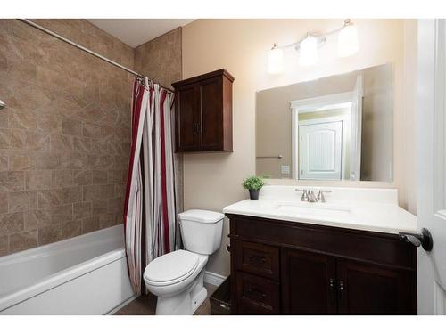 157 Shalestone Way, Fort Mcmurray, AB - Indoor Photo Showing Bathroom