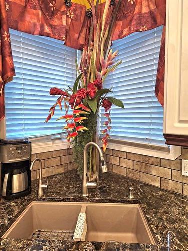 13419 Lakeland Drive, Lac La Biche, AB - Indoor Photo Showing Kitchen