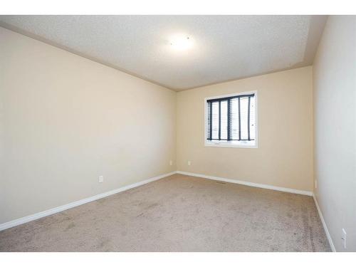 156 Chestnut Way, Fort Mcmurray, AB - Indoor Photo Showing Other Room