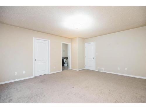 156 Chestnut Way, Fort Mcmurray, AB - Indoor Photo Showing Other Room