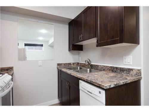 156 Chestnut Way, Fort Mcmurray, AB - Indoor Photo Showing Kitchen With Double Sink