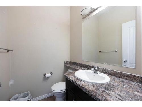 156 Chestnut Way, Fort Mcmurray, AB - Indoor Photo Showing Bathroom