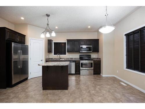 156 Chestnut Way, Fort Mcmurray, AB - Indoor Photo Showing Kitchen With Stainless Steel Kitchen