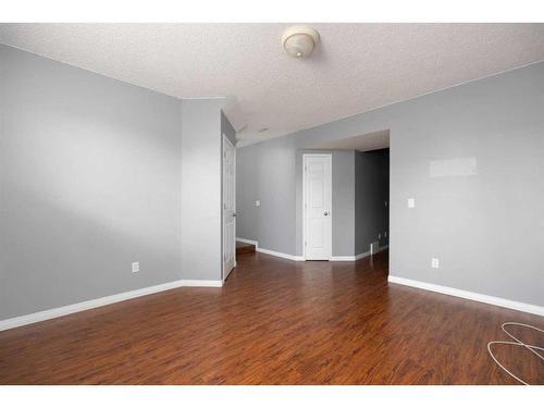 100 Bruin Bay, Fort Mcmurray, AB - Indoor Photo Showing Other Room