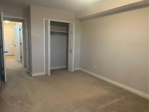 207-253 Gregoire Drive, Fort Mcmurray, AB - Indoor Photo Showing Other Room