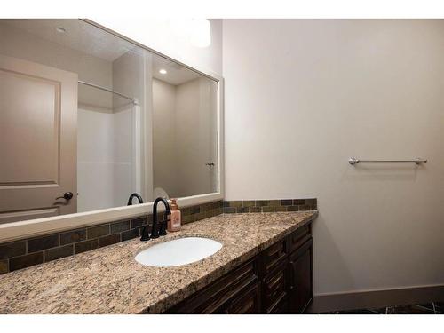 113 Red Lily Gate, Fort Mcmurray, AB - Indoor Photo Showing Bathroom