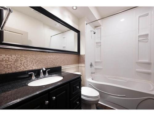 113 Red Lily Gate, Fort Mcmurray, AB - Indoor Photo Showing Bathroom