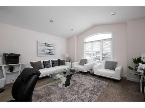 145 Shalestone Place, Fort Mcmurray, AB - Indoor Photo Showing Living Room