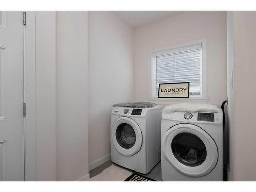 145 Shalestone Place, Fort Mcmurray, AB - Indoor Photo Showing Laundry Room