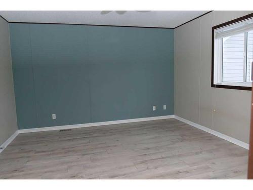 209 Greely Road, Fort Mcmurray, AB - Indoor Photo Showing Other Room