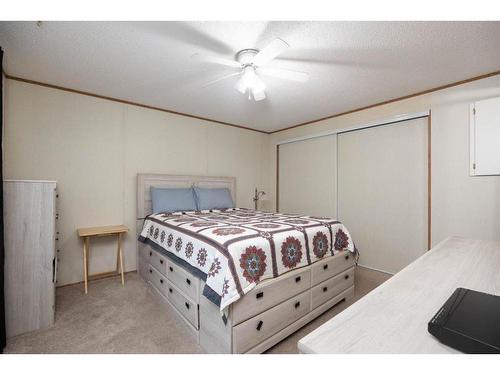 173 Greely Road, Fort Mcmurray, AB - Indoor Photo Showing Bedroom