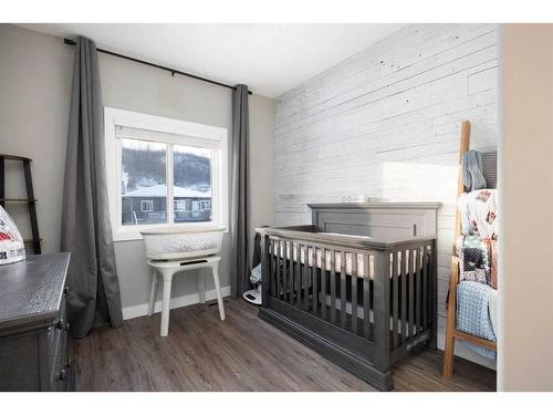 7103 Bulyea Avenue, Fort Mcmurray, AB - Indoor Photo Showing Bedroom