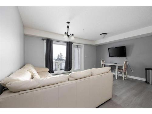 101-248B Grosbeak Way, Fort Mcmurray, AB - Indoor