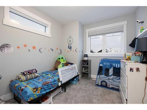 183 Prospect Drive, Fort Mcmurray, AB - Indoor Photo Showing Bedroom