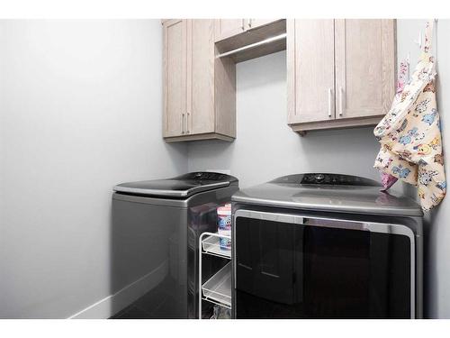 183 Prospect Drive, Fort Mcmurray, AB - Indoor Photo Showing Laundry Room