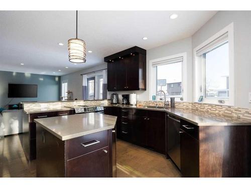 105 Silverdale Garden Sw, Fort Mcmurray, AB - Indoor Photo Showing Kitchen