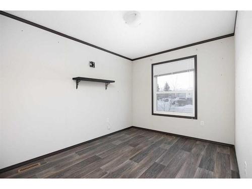 236 Harpe Way, Fort Mcmurray, AB - Indoor Photo Showing Other Room