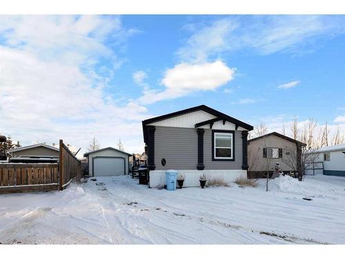 236 Harpe Way, Fort Mcmurray, AB - Outdoor