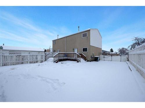 162 Sifton Avenue, Fort Mcmurray, AB - Outdoor With Exterior