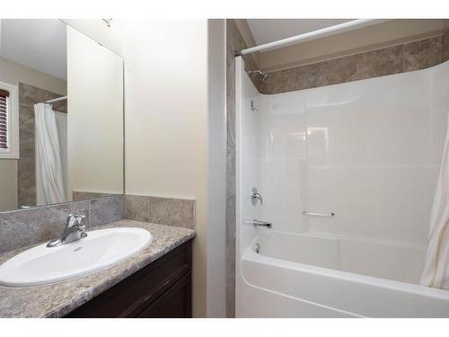 161 Dakin Drive, Fort Mcmurray, AB - Indoor Photo Showing Bathroom